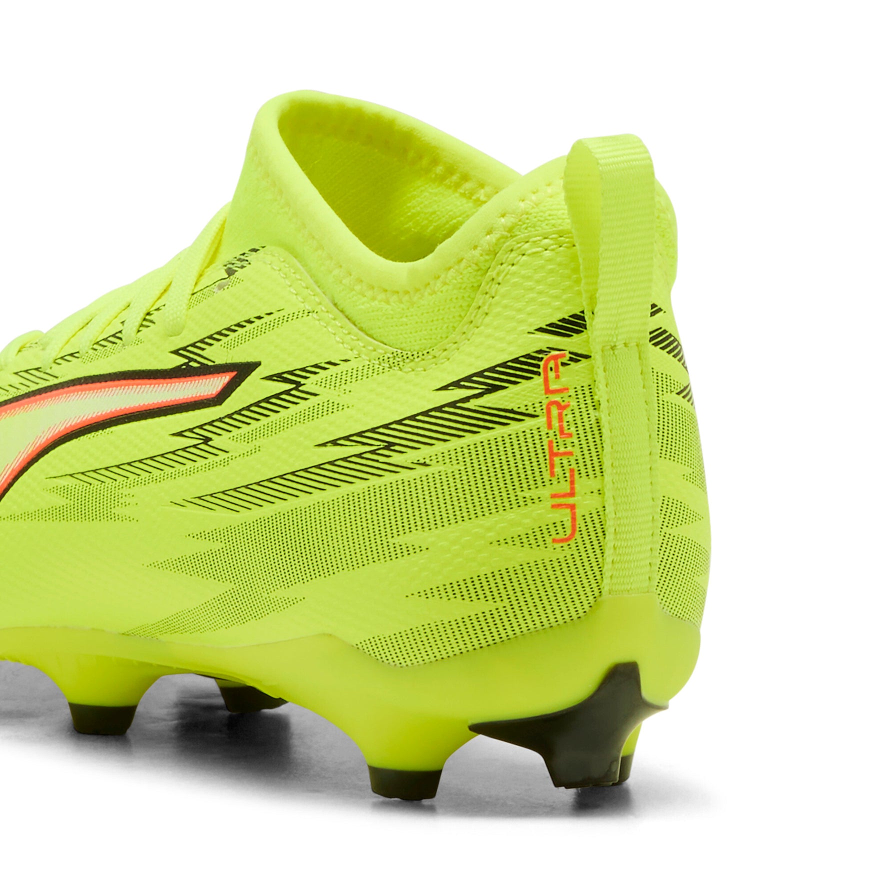 PUMA 108701 ULTRA 6 MATCH FG-AGJR
