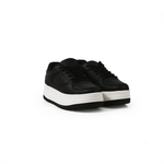 Kors W